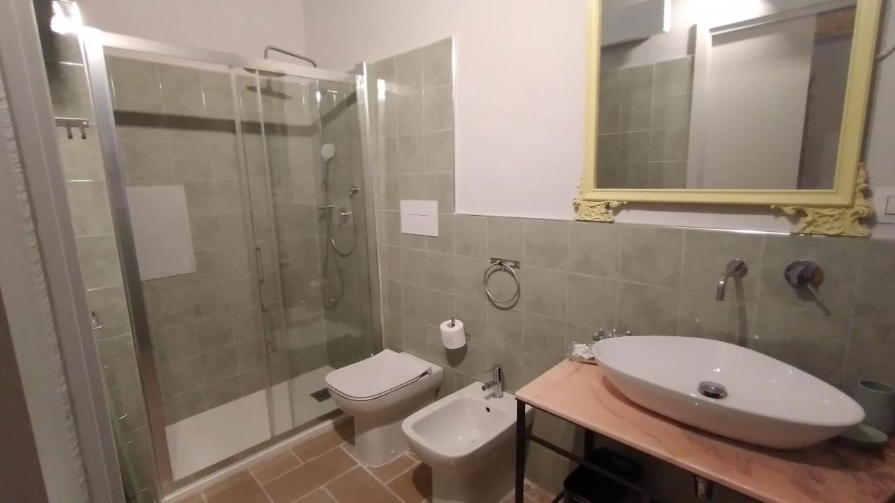 Lithos Guest Room Барлетта Екстер'єр фото